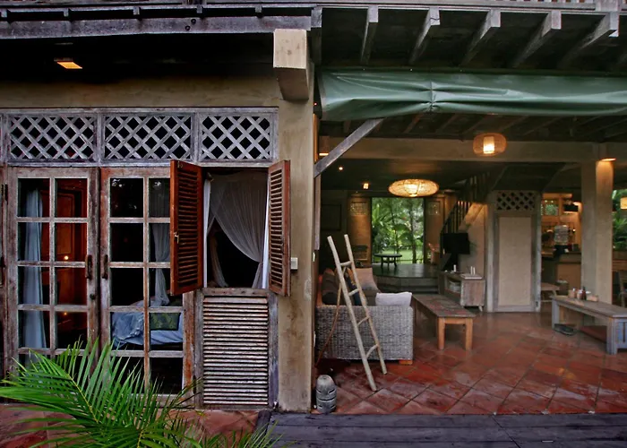 Noka House Wabi-sabi Artist Eco In Ubud